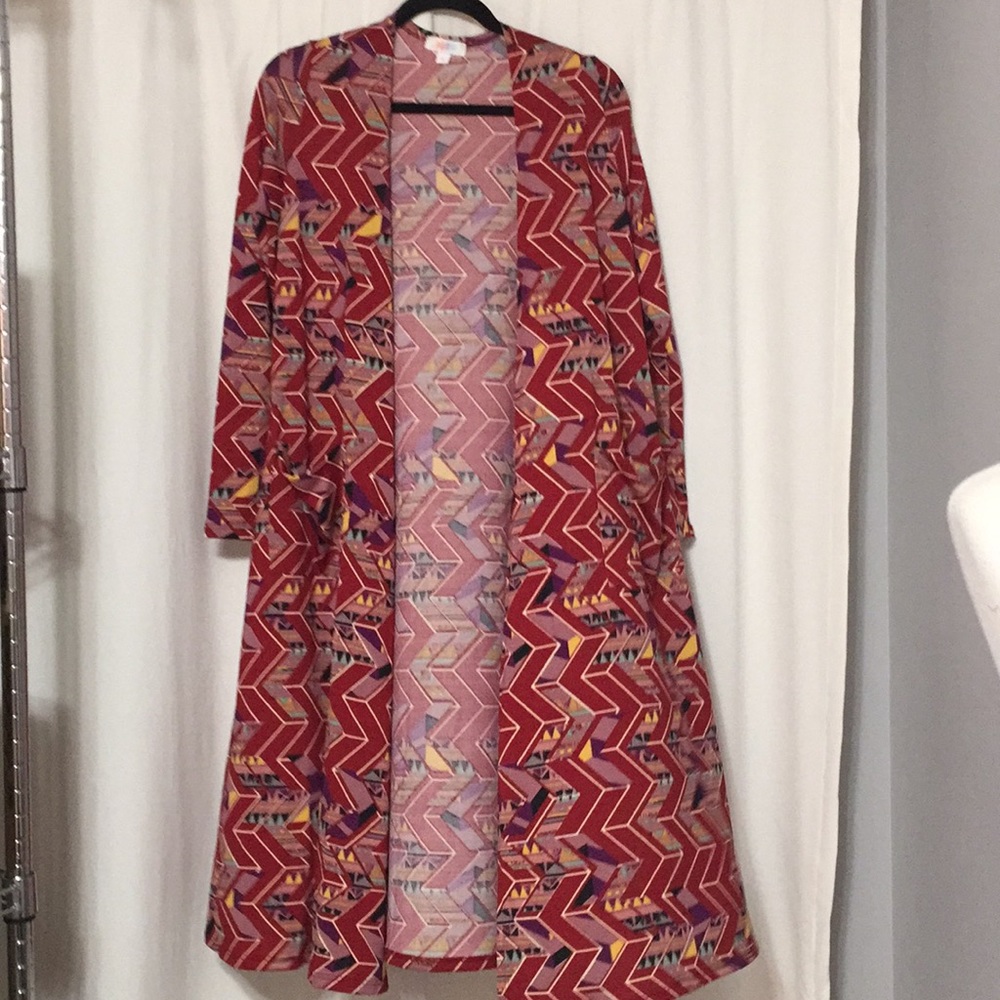 S maroon abstract LuLaRoe Sarah